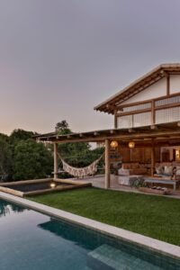 Casa no Outeiro Temporada