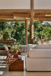 Casa no Outeiro Temporada